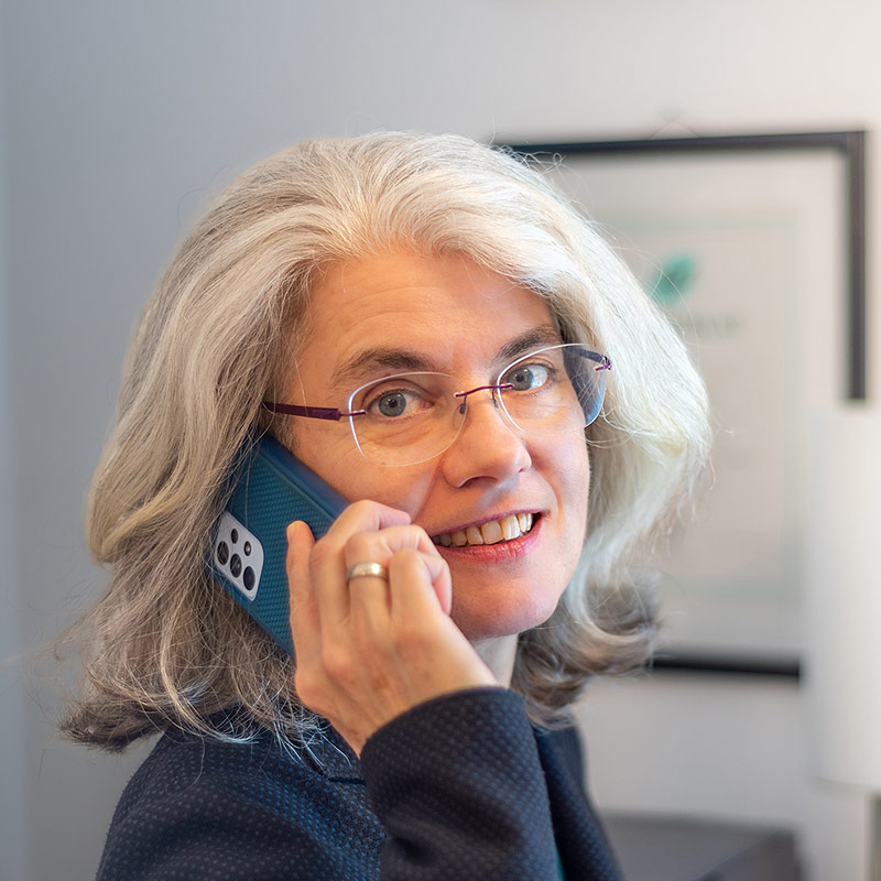 Kontakt | Mag. Sandra Gerö